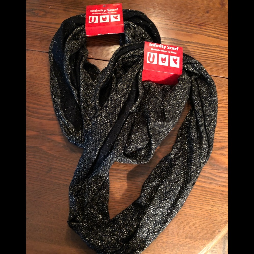 2 for 1 NWT scarves